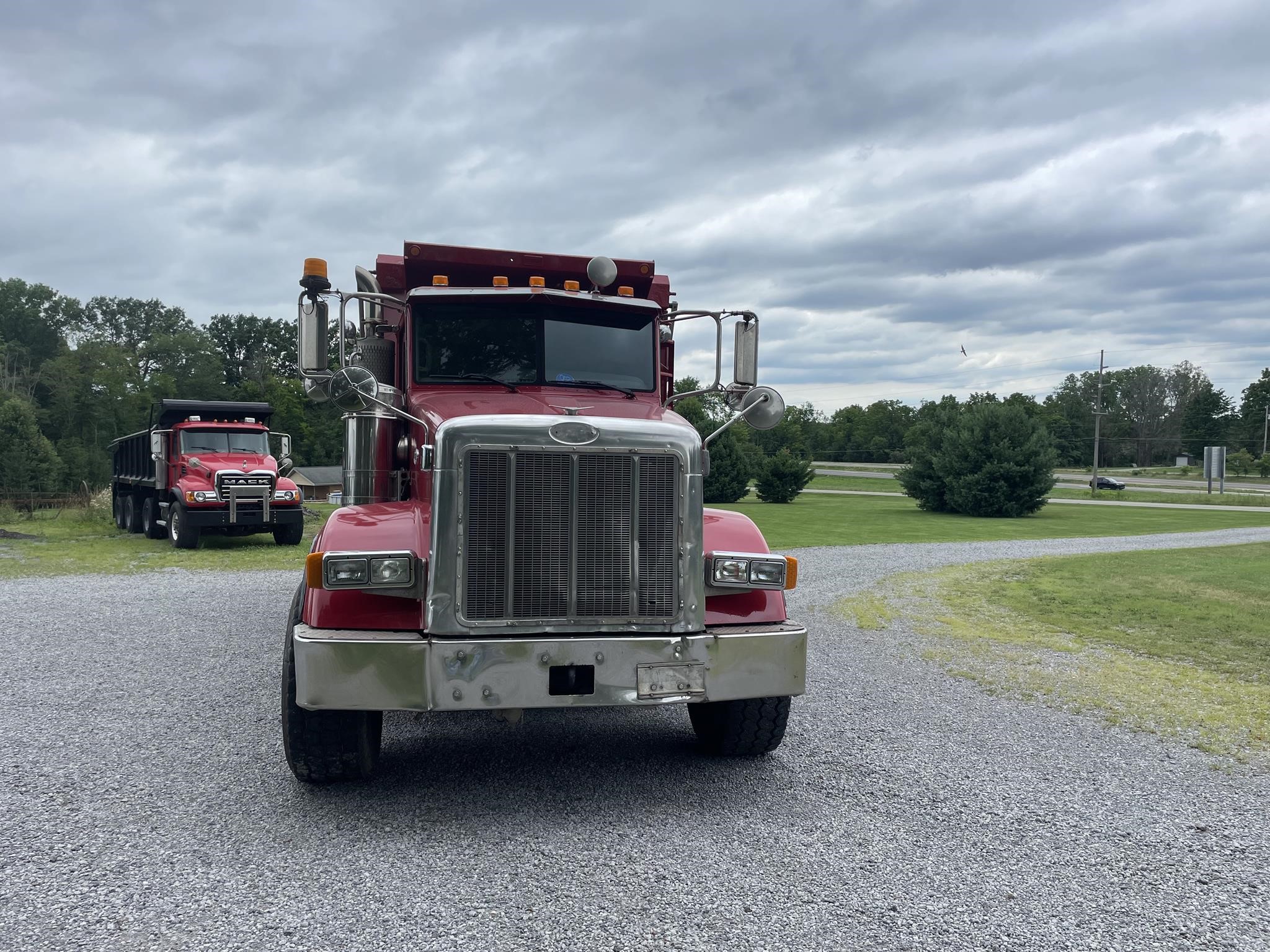 2007 PETERBILT 378 2007 PETERBILT 378 - image 4 of 6