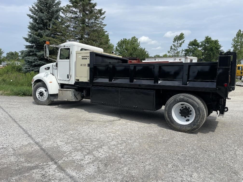 2007 PETERBILT 335 10000845865 2007 PETERBILT 335 10000845865