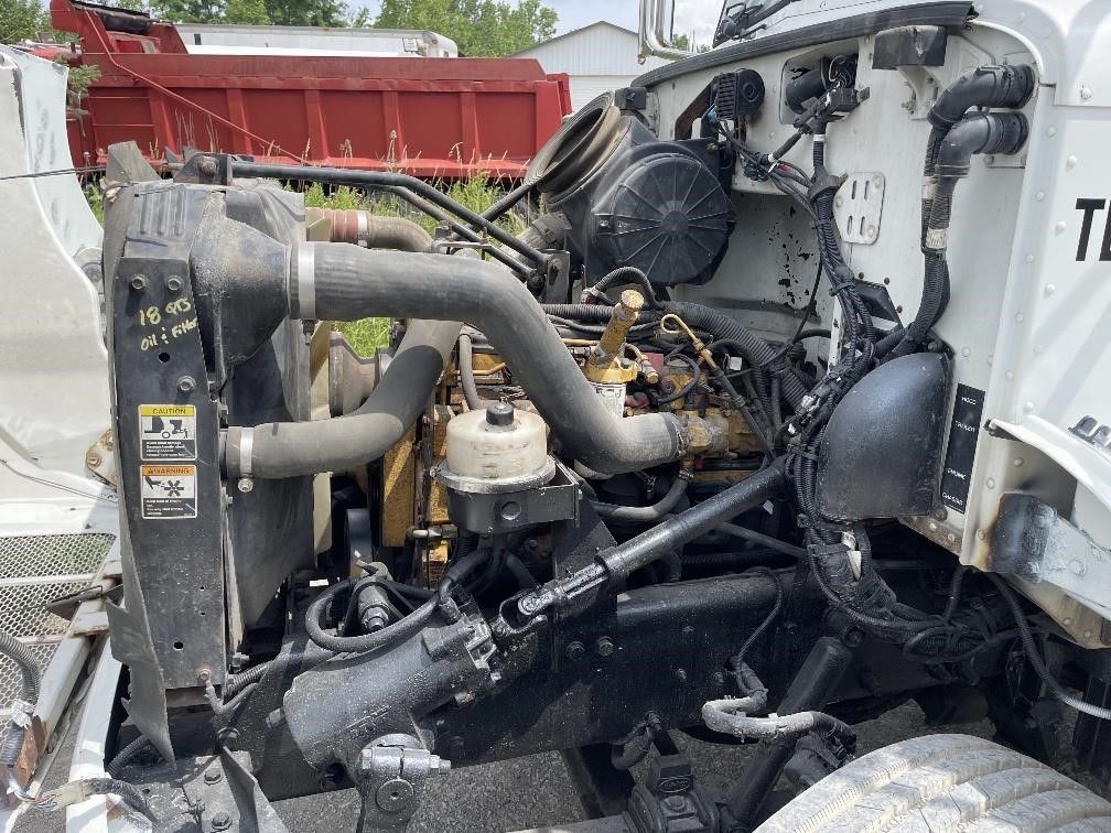 2007 PETERBILT 335 10000845963 2007 PETERBILT 335 10000845963