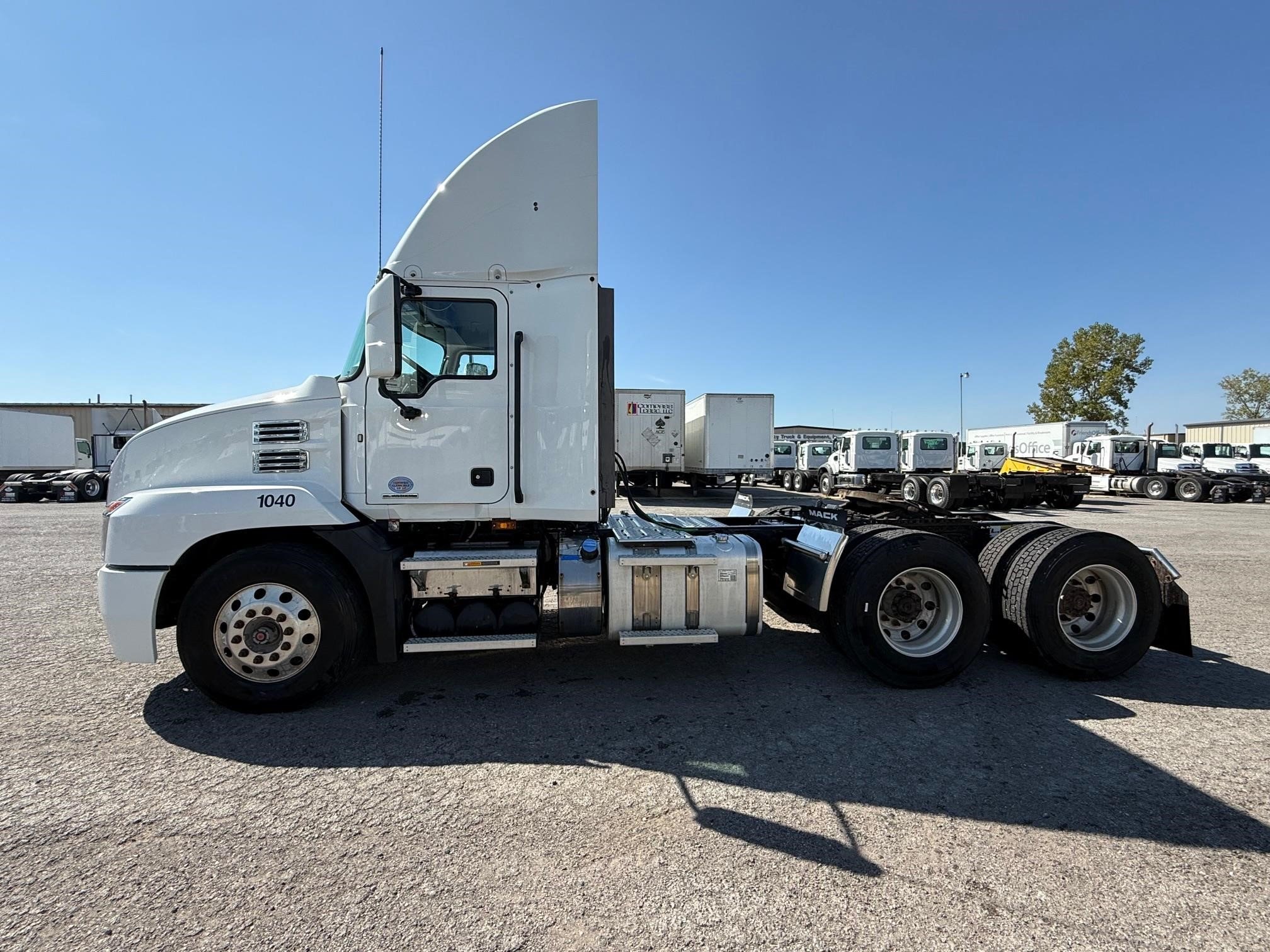 2020 MACK ANTHEM 64T - image 6 of 6