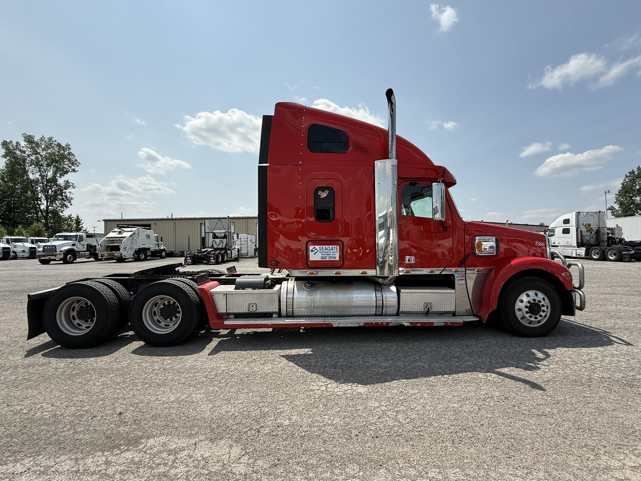 2017 FREIGHTLINER COLUMBIA 120 - image 6 of 6