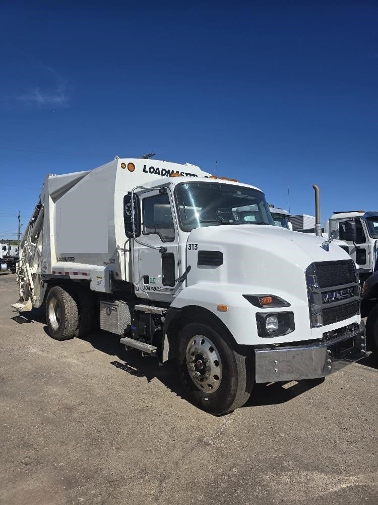 2024 MACK MD6 2024 MACK MD6 - image 1 of 1