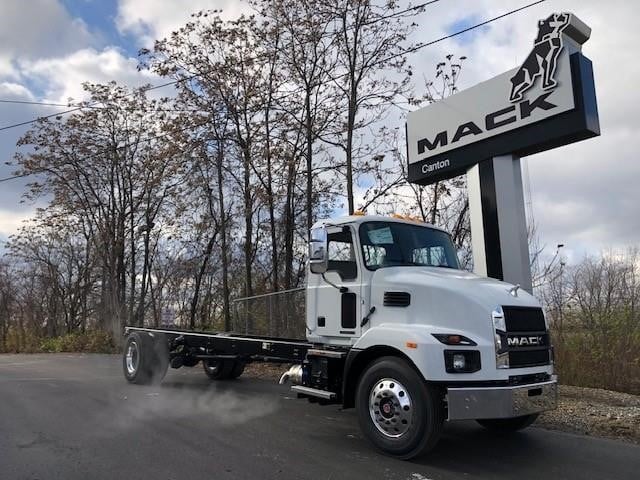 2024 MACK MD7 - image 1 of 1