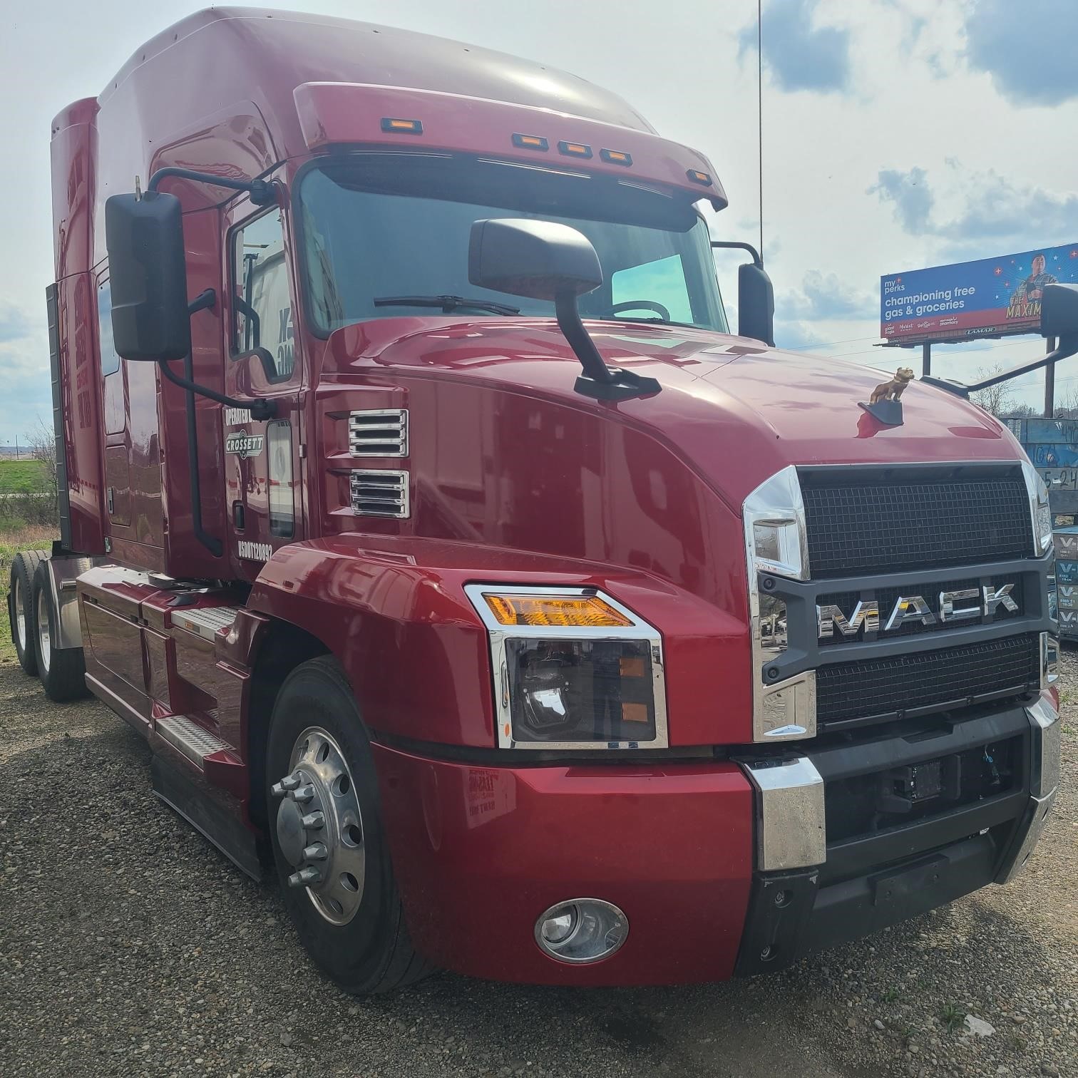 2018 MACK ANTHEM 64T - image 2 of 6
