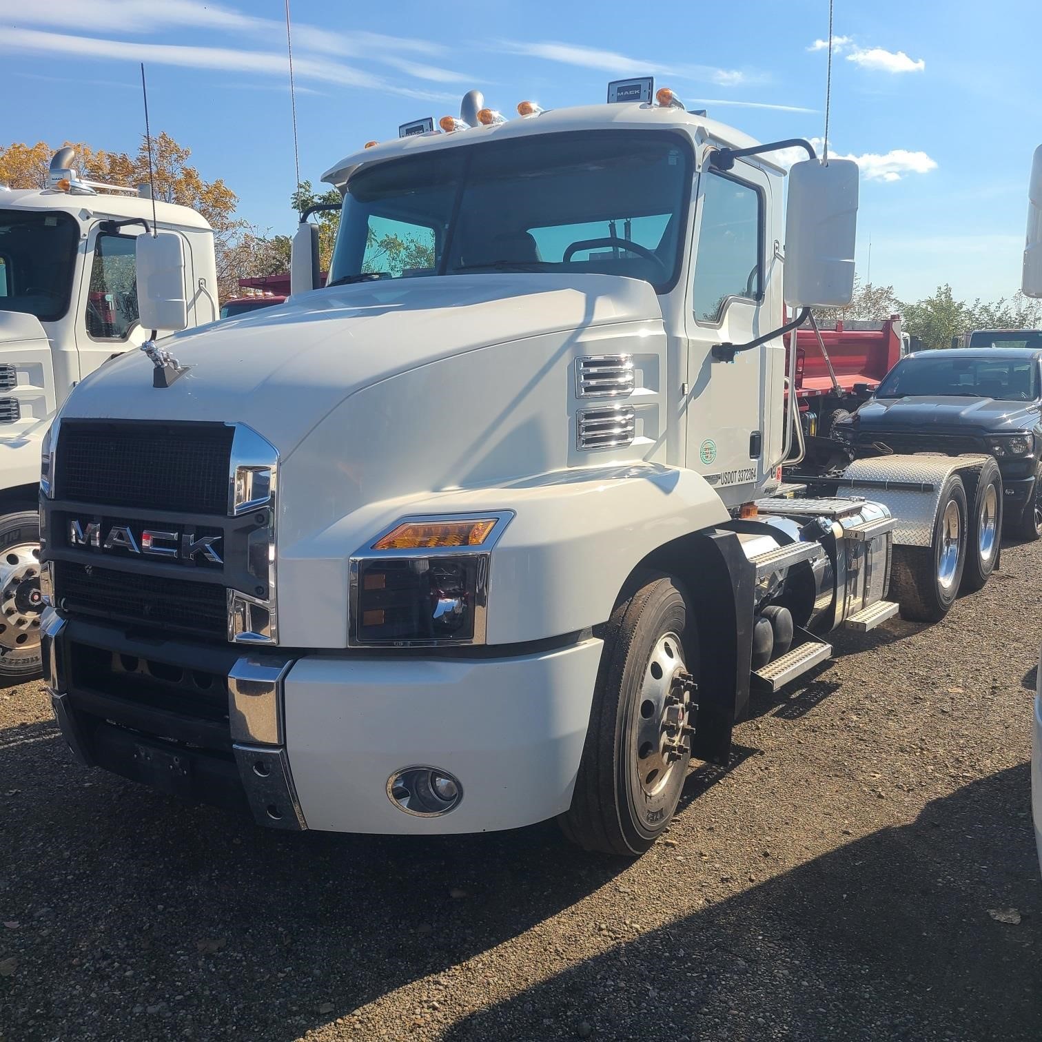 2019 MACK ANTHEM 64T 2019 MACK ANTHEM 64T - image 1 of 6