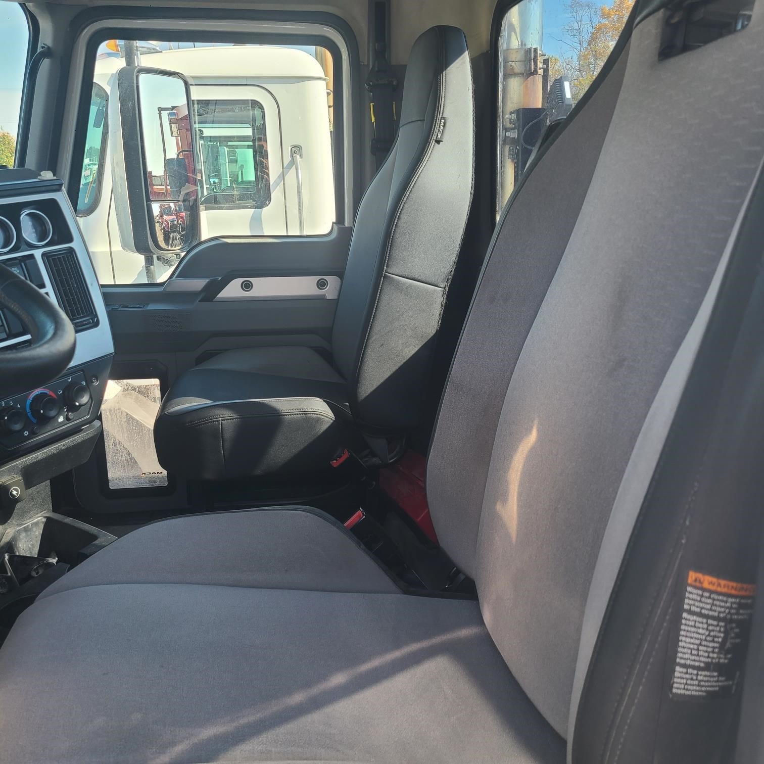 2019 MACK ANTHEM 64T 9027452732 2019 MACK ANTHEM 64T 9027452732