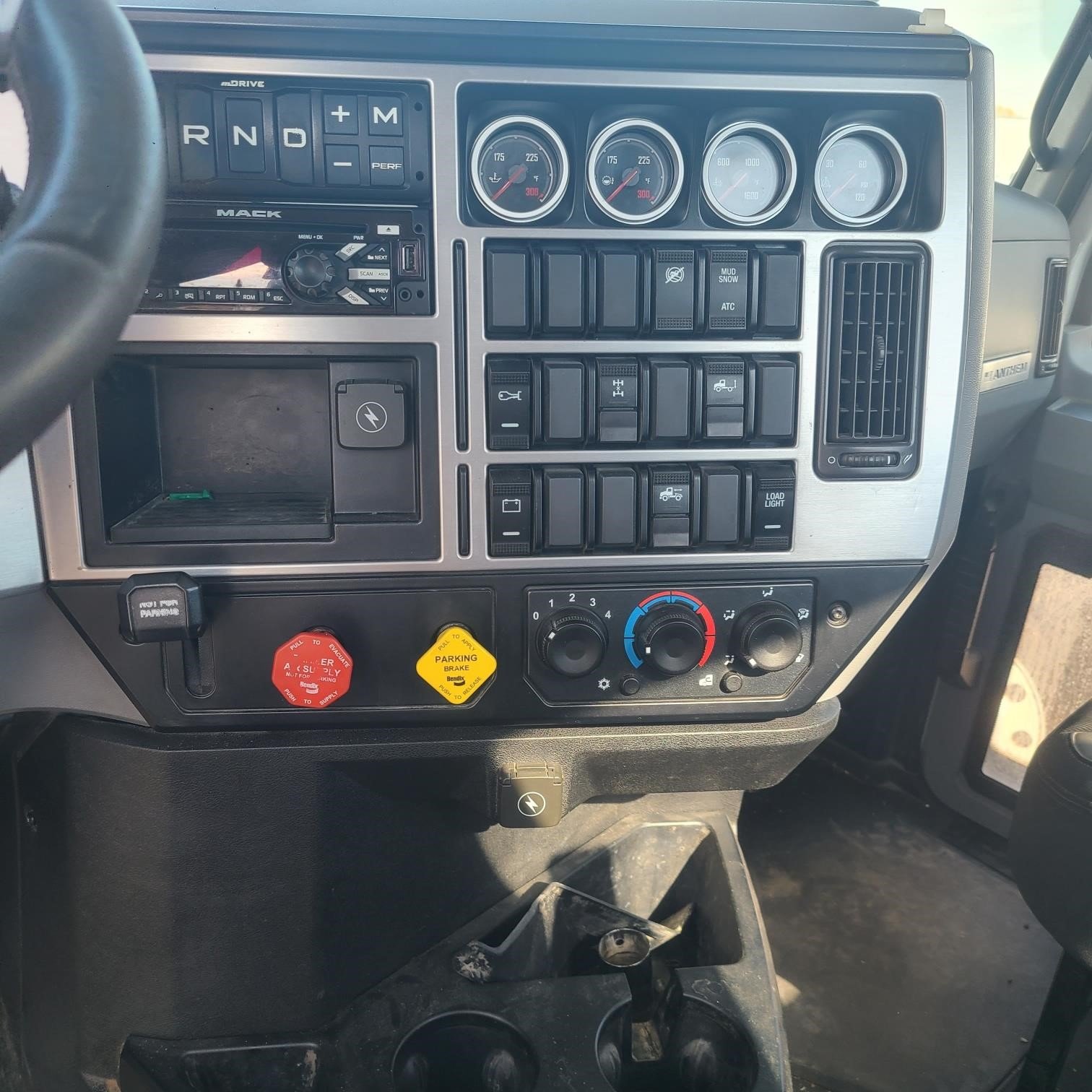 2019 MACK ANTHEM 64T 9027452741 2019 MACK ANTHEM 64T 9027452741