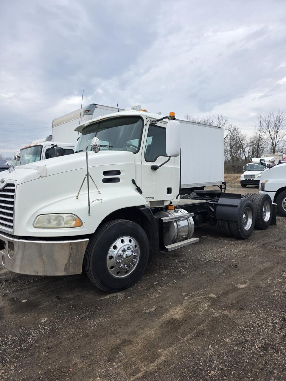 2007 MACK VISION CXN613 - image 6 of 6