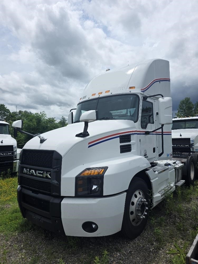 2020 MACK ANTHEM 64T 2020 MACK ANTHEM 64T - image 3 of 6