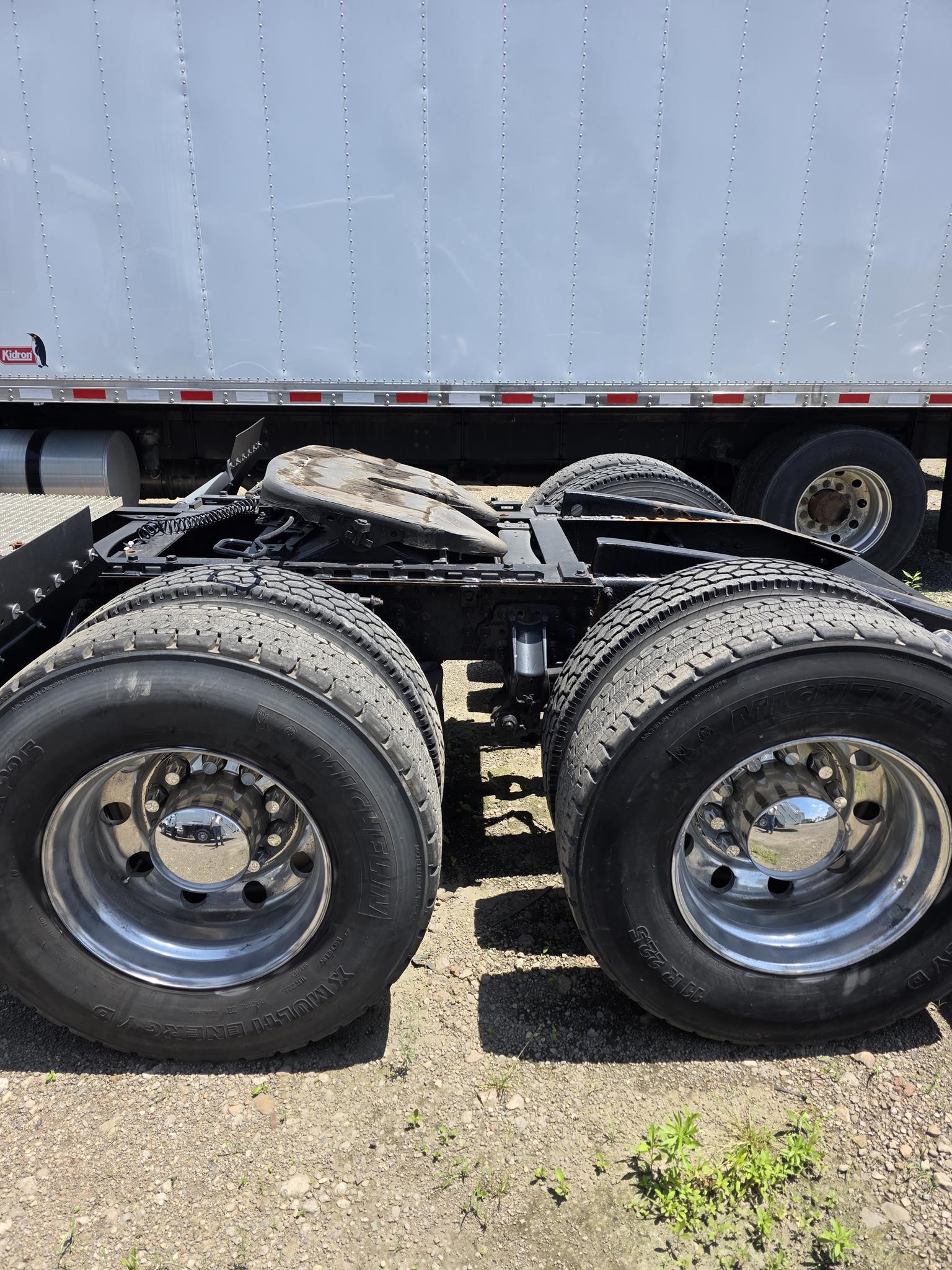 2007 MACK VISION CXN613 - image 5 of 6