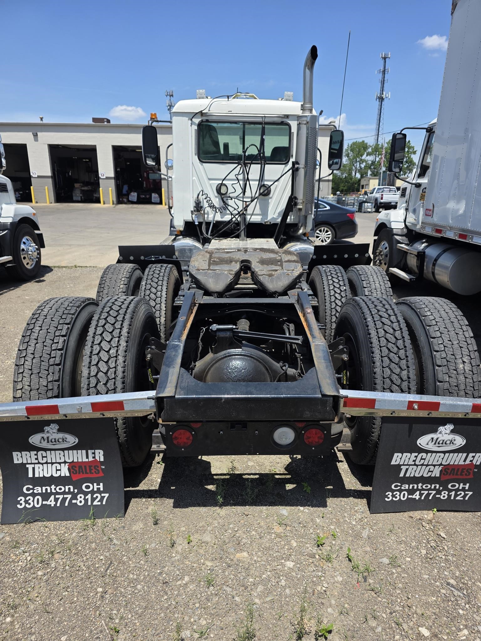 2007 MACK VISION CXN613 - image 3 of 6