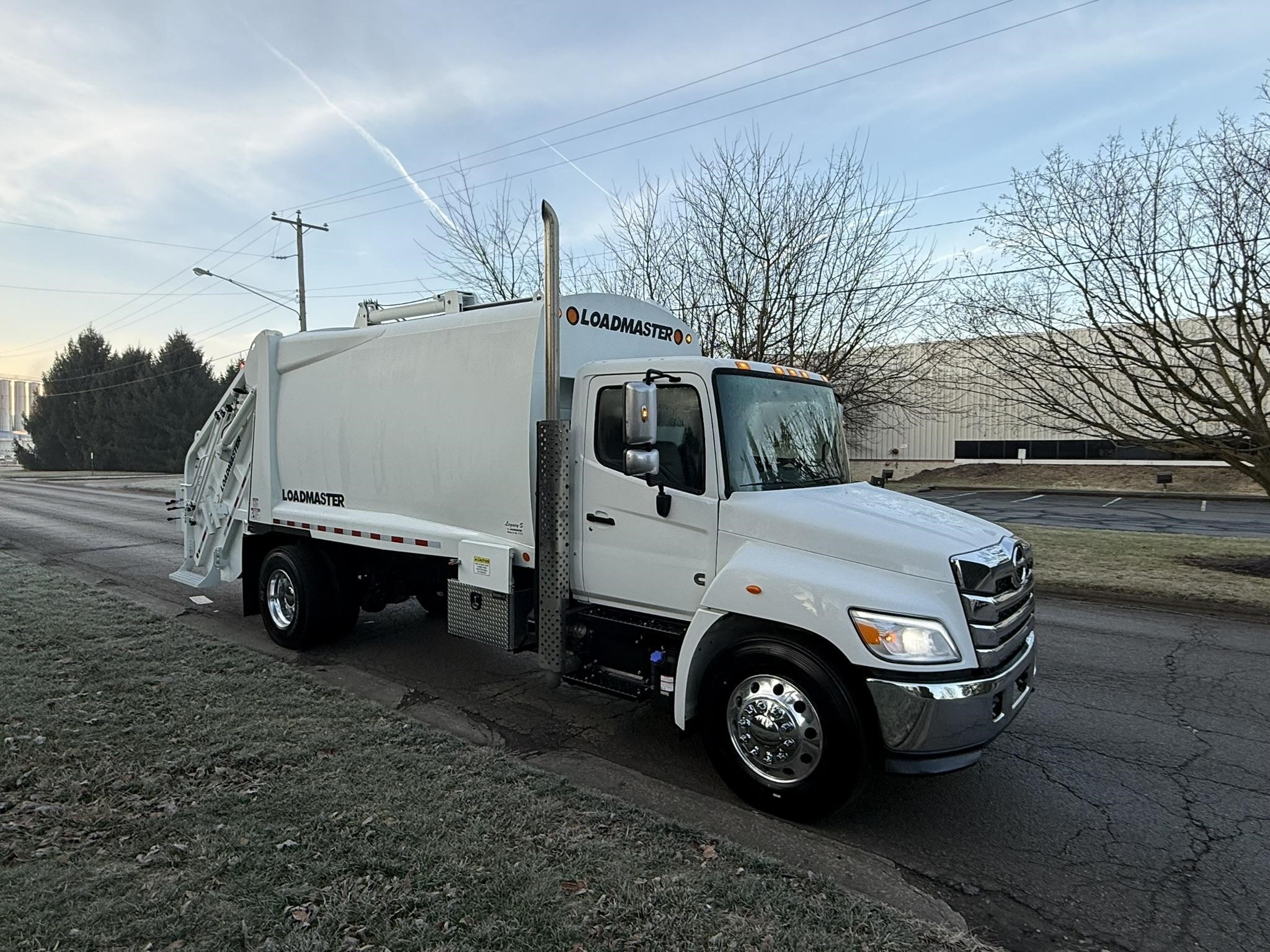 2025 HINO L7 2025 HINO L7 - image 6 of 6