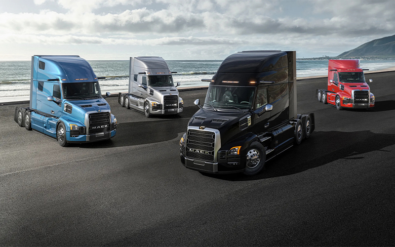 Mack Trucks Pioneer - image 2 of 3