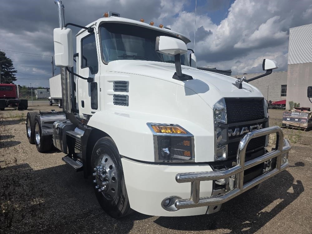 2023 MACK ANTHEM 64T 2023 MACK ANTHEM 64T - image 2 of 6
