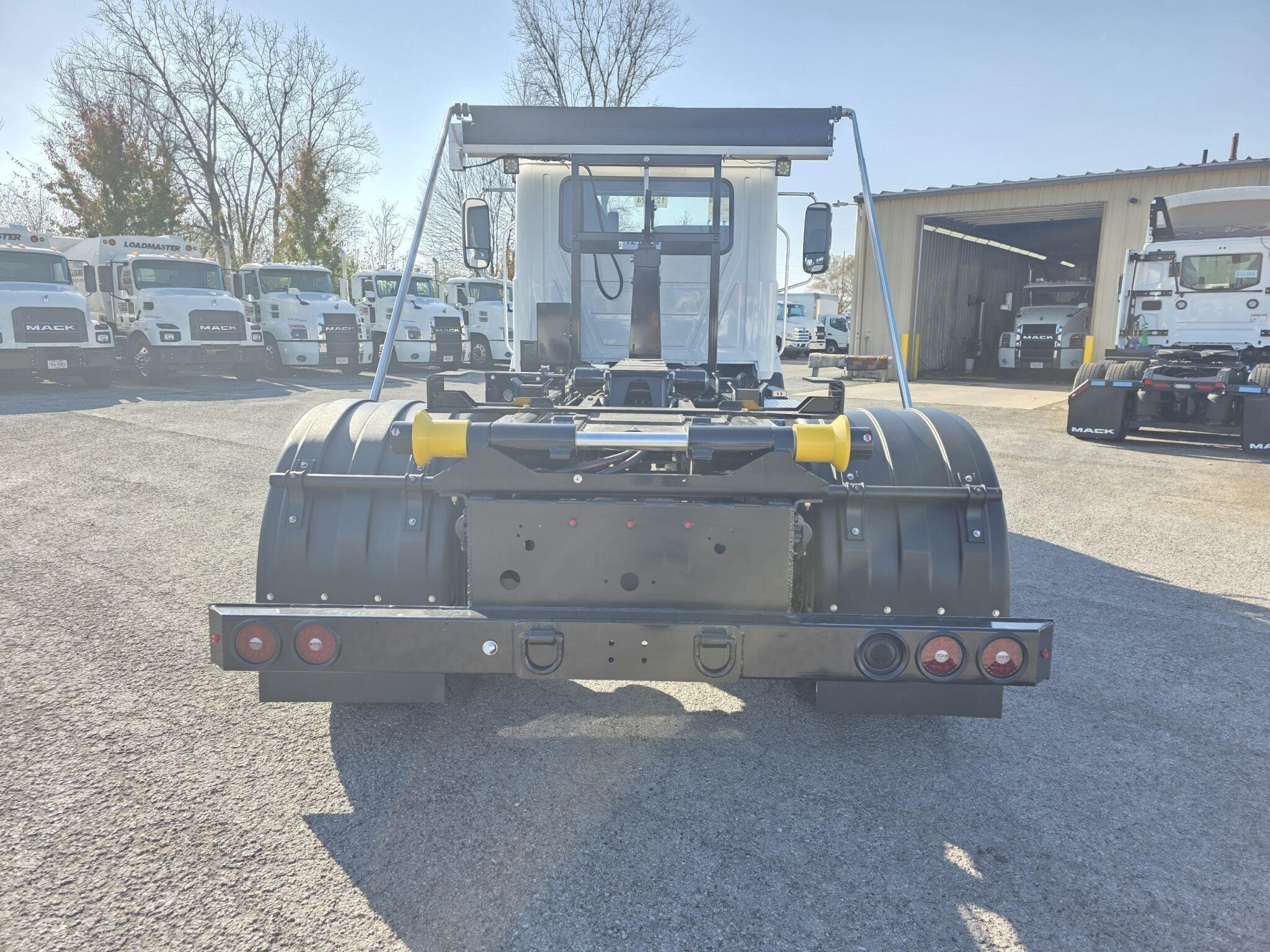 2026 Mack MD — photo 5