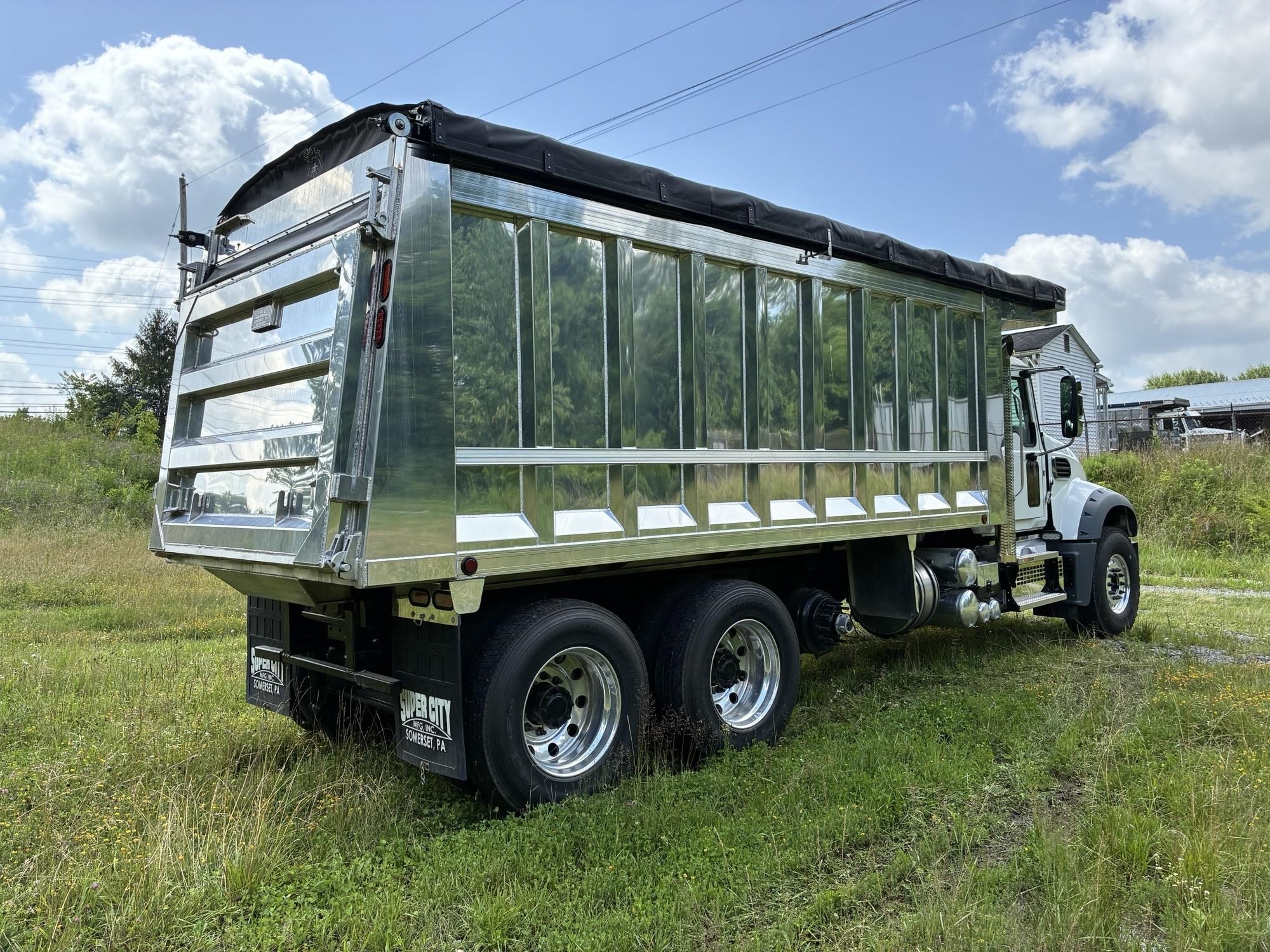 2026 MACK GRANITE 64FR - image 3 of 6
