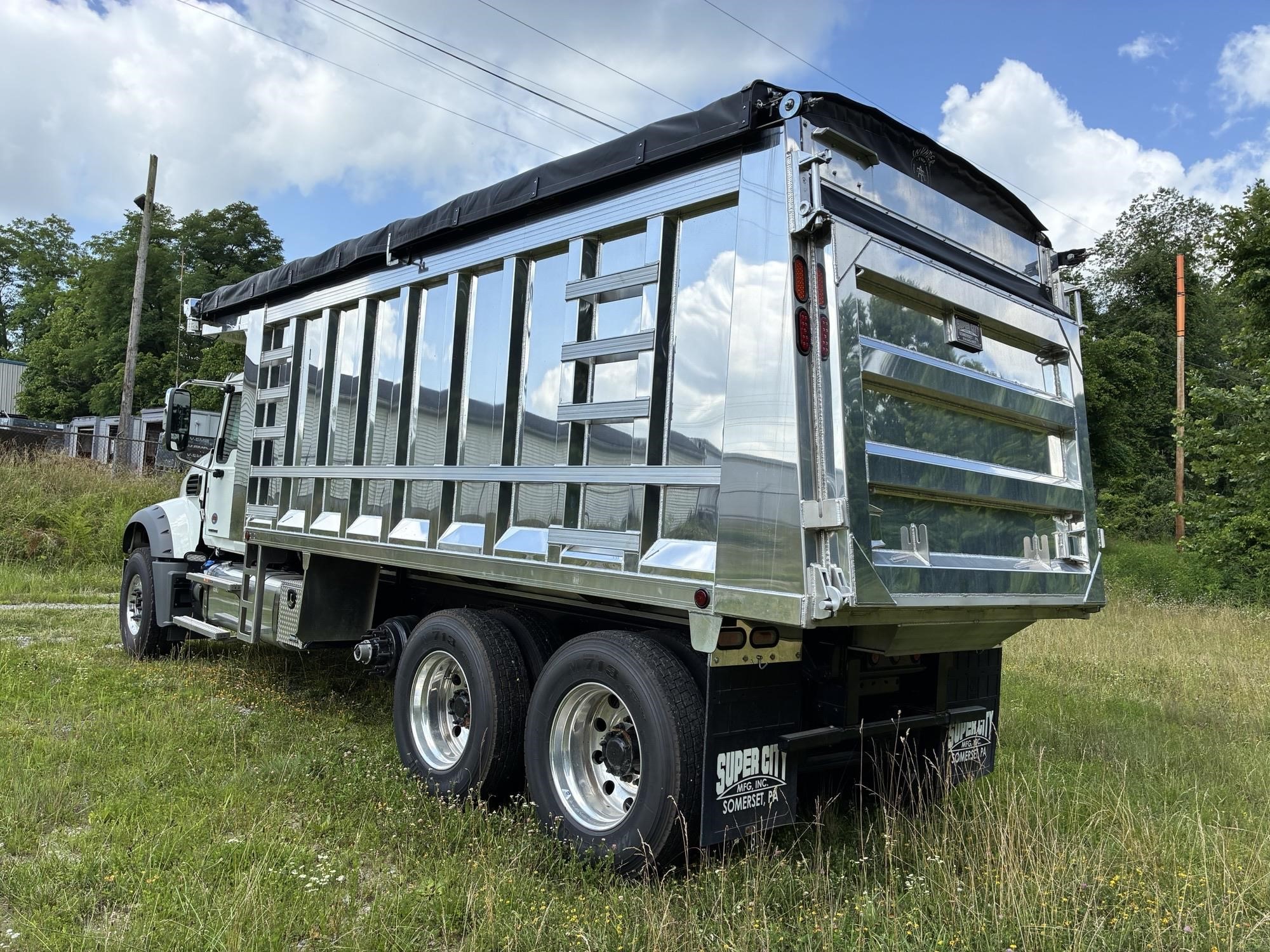 2026 MACK GRANITE 64FR - image 4 of 6