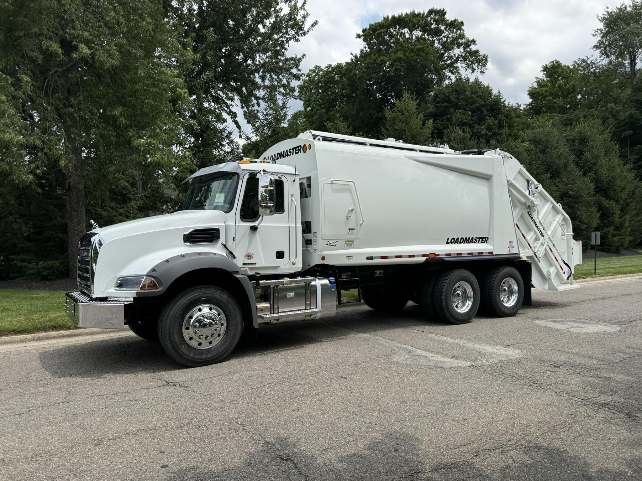 2026 MACK GRANITE 64BR 2026 MACK GRANITE 64BR - image 3 of 6
