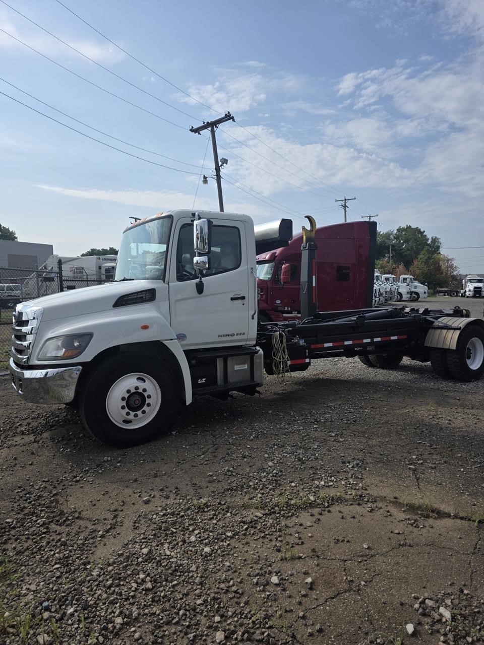 2019 HINO 338 2019 HINO 338 - image 5 of 6