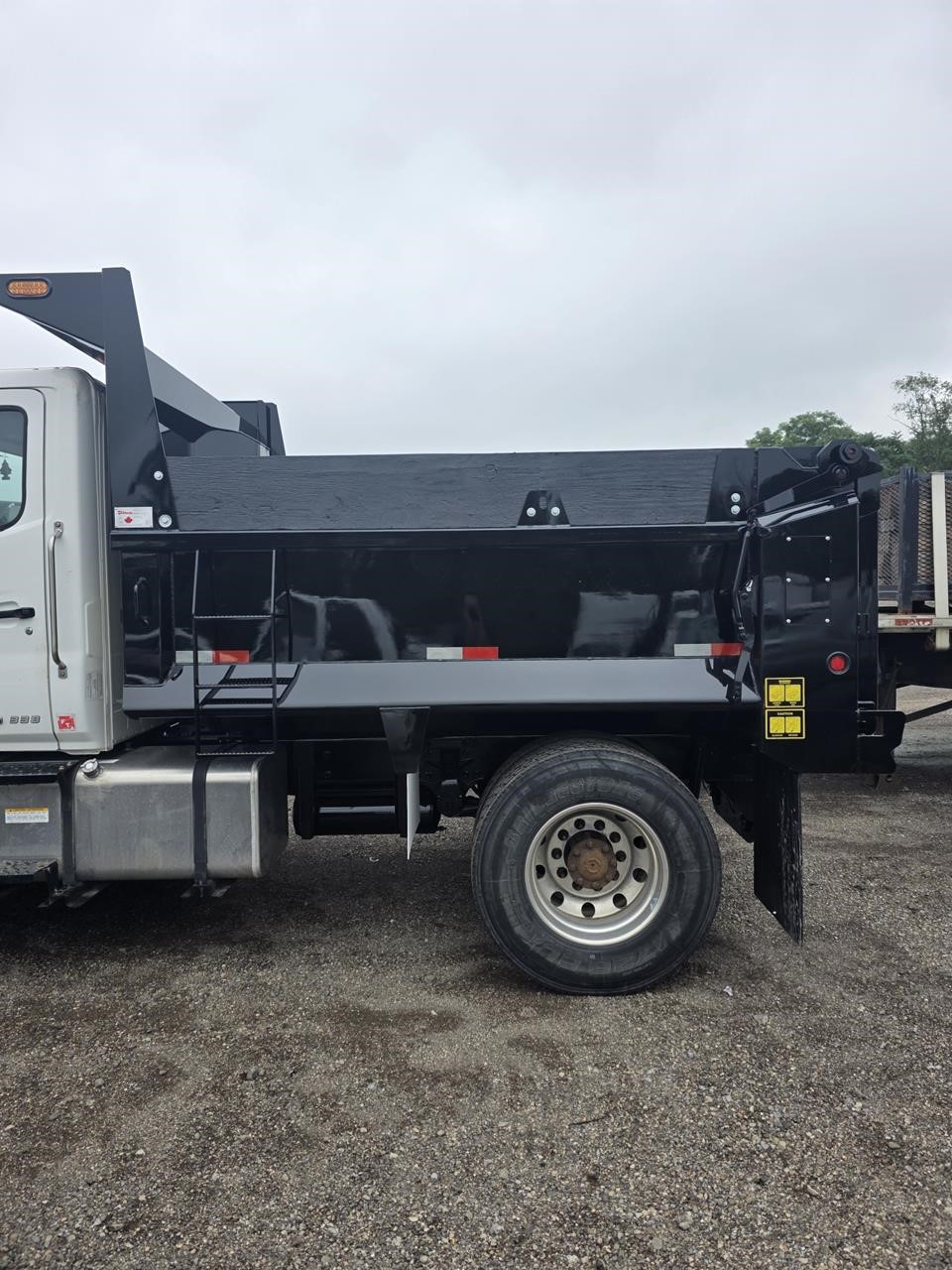 2022 MACK MD7 2022 MACK MD7 - image 6 of 6